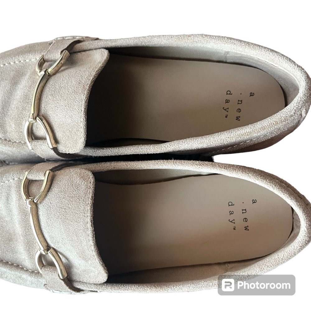 A New Day Taupe Loafers Size 7 Memory Foam Womens… - image 5